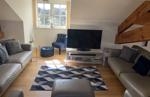 Newland Near Ulverston Apartment | Stunning 3 Bedroom Penthouse, Central Ulverston