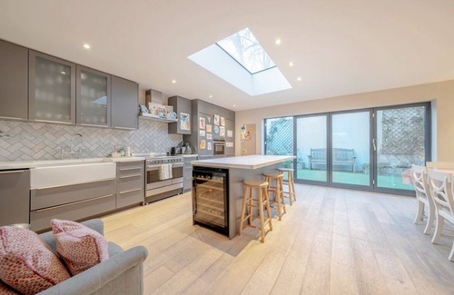 St. Mary's Park House | Stunning 4 bedroom family home in Battersea