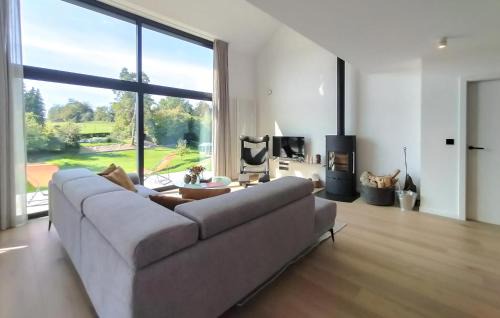Tohogne House | Stunning Home In Durbuy With Sauna