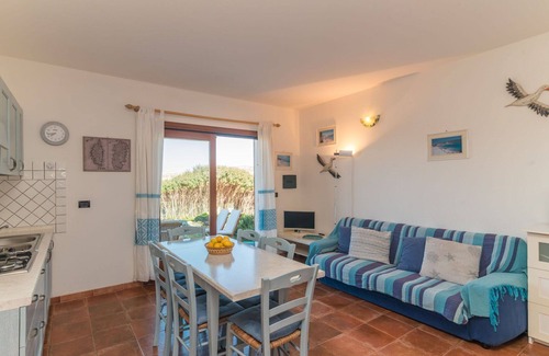 Capo Testa House | Stunning villa for 4 guests with TV and terrace