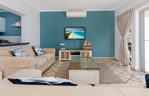 Mountainside Apartment | Stunning ocean views of False bay the harbour with Private pool