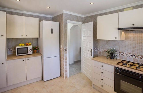 Orba House | Stunning private villa for 6 guests with WIFI, private pool, A/C, TV, terrace and parking