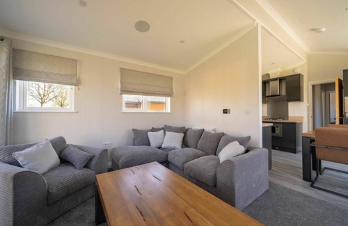 Biddinghuizen House | Stunning private villa for 4 people with pool, WIFI, TV and terrace