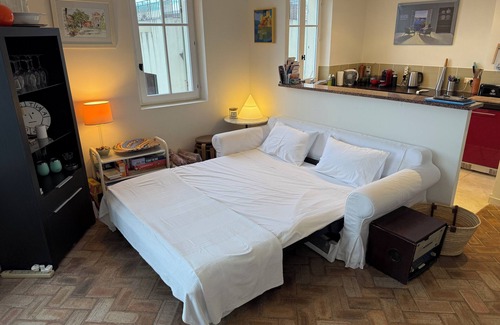 Antibes City Centre Apartment | Stunning Sea View Apt on the Ramparts in the Old Town of Antibes
