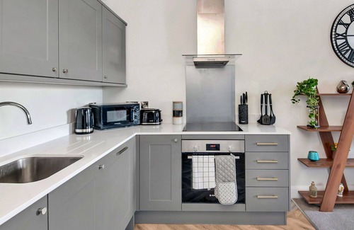 Ripon House | Stunning villa for 3 people with WIFI and pets allowed