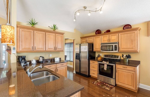 Haines City Villa | Stunning Villa In Gated Golf Community
