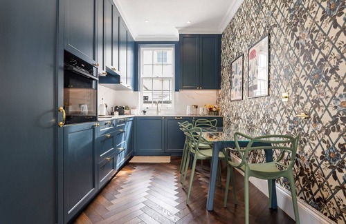 Belgravia Apartment | Stylish 2 bed Belgravia flat in Elizabeth Street