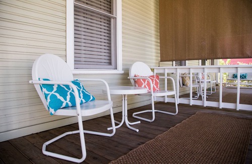 Fort Collins House | Stylish 2BR Retreat. Steps to CSU and Old Town Fun