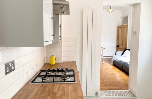 Heaton Apartment | Stylish, Boutique Flat close to Newcastle City Cen