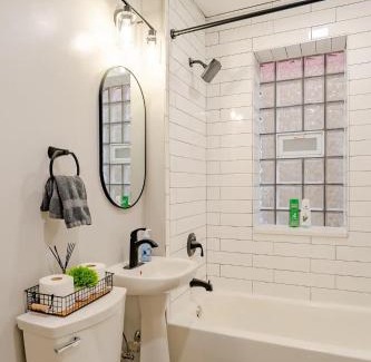 Avondale Apartment | Stylish & Bright Gem Overlooks Lovely Park with Great Amenities