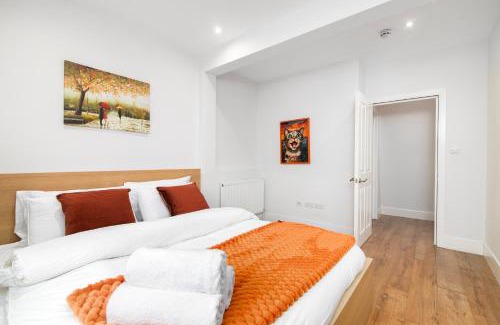 Camden Town with Primrose Hill Apartment | Stylish Camden Town Apartments
