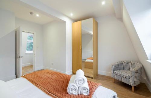 Camden Town with Primrose Hill Apartment | Stylish Camden Town Apartments