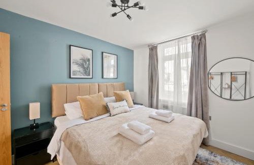Marlborough Apartment | Stylish London Flat I Free parking