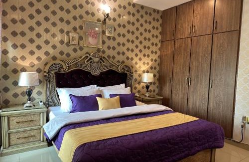 Islamabad Apartment | Stylish Luxe 2 BedroomLK Condo Close to GIGA Mall