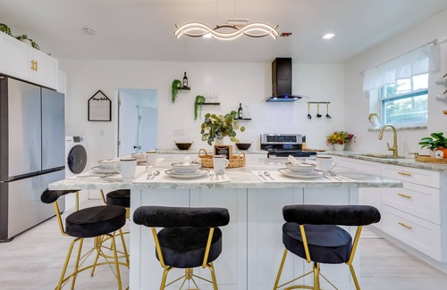 Liberty City House | Stylish Miami Home: 2 Mi to Intracoastal Waterway!