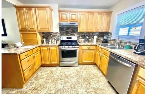Watertown Apartment | Stylish&Modern Apartment Near Fort Drum Watertown