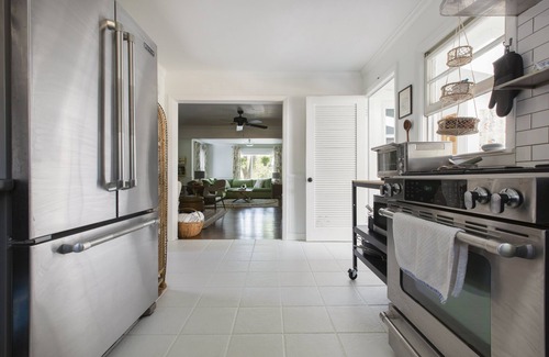 Brevard Cottage | Stylish mountain cottage walkable to downtown with private backyard.
