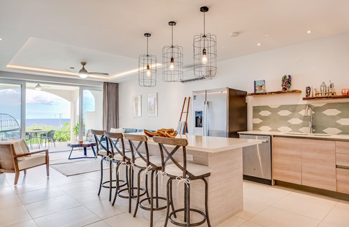 Tamarindo Apartment | Stylish, ocean-view condo on ground floor with pool, washer/dryer, & patio