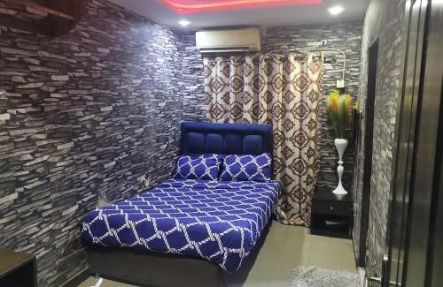 Lekki Phase 1 Hotel | Sub-Z Villa