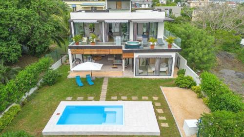 La Gaulette Villa | Sublima Villa, Luxe et élégance