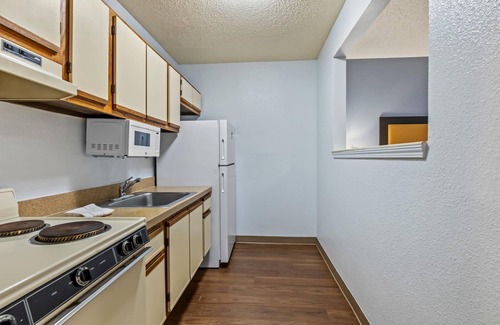 Brentwood Hotel | Suburban Studios Brentwood – Nashville