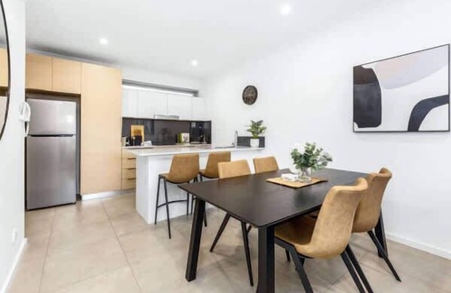 Scarborough Apartment | Summer Breeze Summary