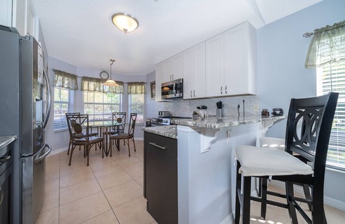 Seasons House | Summer Breeze