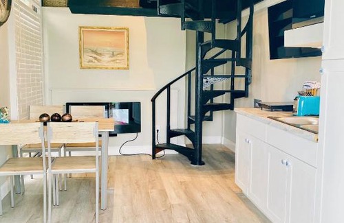 Fort Myers Beach Hotel | Sun Deck Inn & Suites