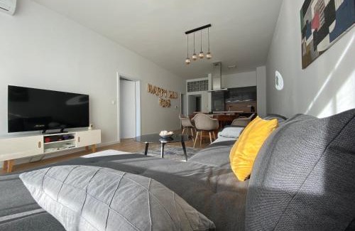 Old Town Apartment | Sundeck City Centre Apartment