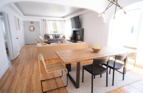 Venice Apartment | Sunny and Stylish 4BE 2BA Venice Beach Oasis
