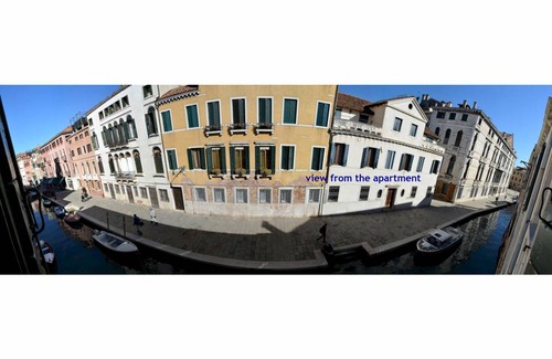 Cannaregio Apartment | SUNNY CANALVIEW 4pax, wifi, aircond