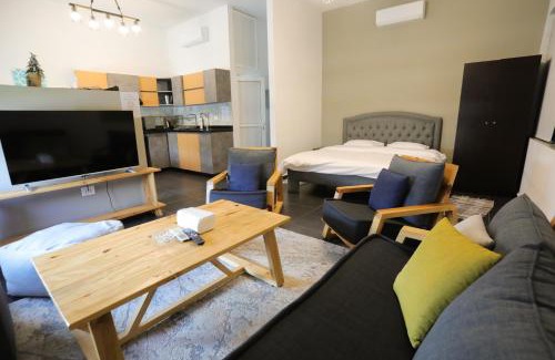 Mastita Apartment | SunnySide Apartment - Lovely and Cozy Studio in Byblos