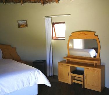 Mdumbi House | Sunrise On Sea Backpackers