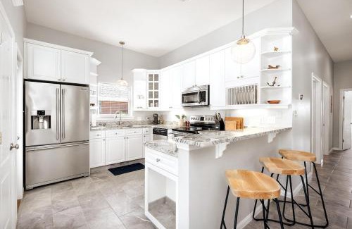 Crystal Beach House | Sunsail Cottage Pool heat & Golf Cart Deals