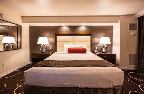 Whitney Ranch Hotel | Sunset Station Hotel & Casino