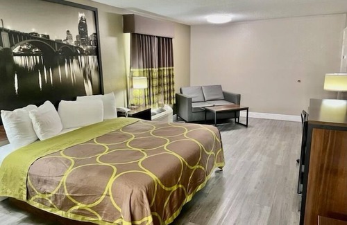 Bay St Louis Hotel | Super 8 by Wyndham Bay St. Louis