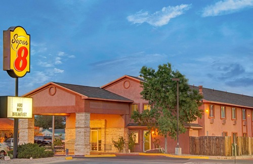 Belen Hotel | Super 8 by Wyndham Belen NM