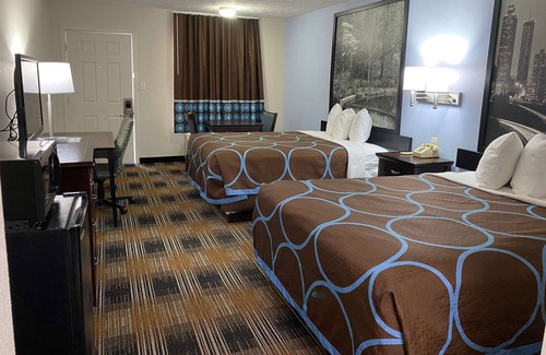 Covington Hotel | Super 8 by Wyndham Covington