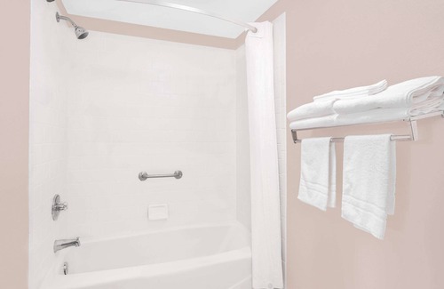 Eufaula Hotel | Super 8 by Wyndham Eufaula