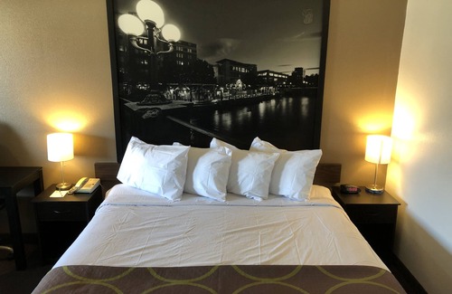 Fernley Hotel | Super 8 by Wyndham Fernley