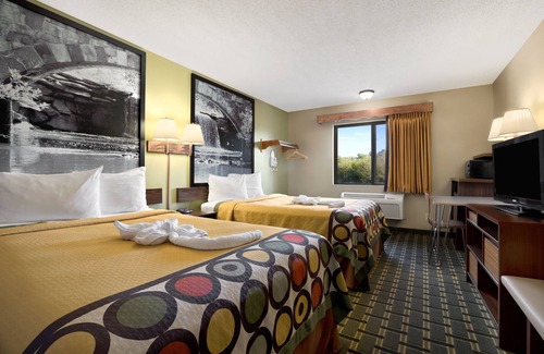 Russellville Hotel | Super 8 by Wyndham Russellville