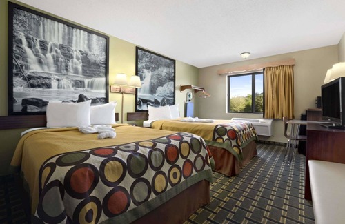 Russellville Hotel | Super 8 by Wyndham Russellville