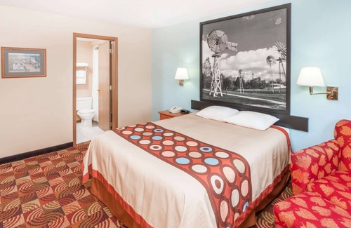 Shipshewana Hotel | Super 8 by Wyndham Shipshewana