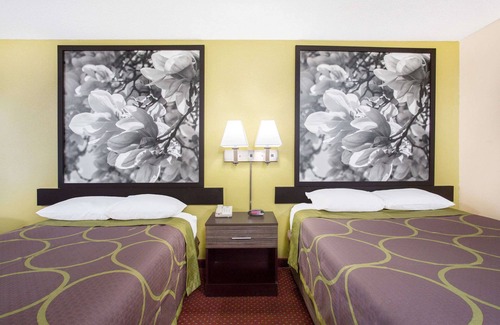 Sumter Hotel | Super 8 by Wyndham Sumter