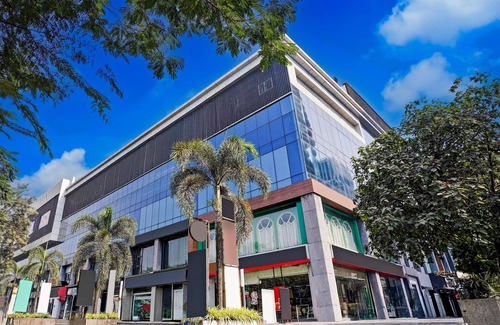 Vashi House | Super Townhouse PBG Mall Vashi