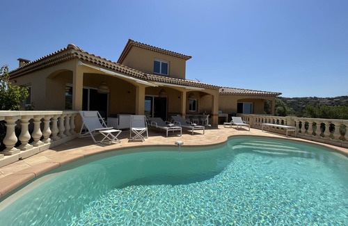 Propriano Villa | Superb air-conditioned villa with private pool and breathtaking sea/mountain views