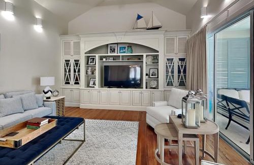 Crystal Shores House | Sweet Destiny