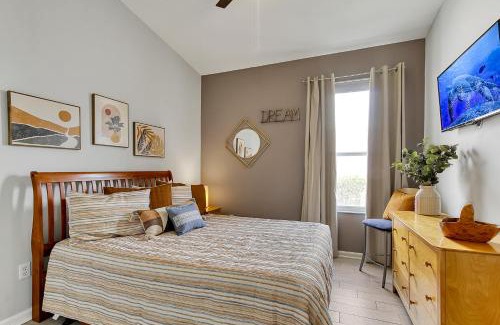 Windsor Palms House | Sweet Retreat - Spacious 4 bed Windsor Palms resort home that's close to Disney