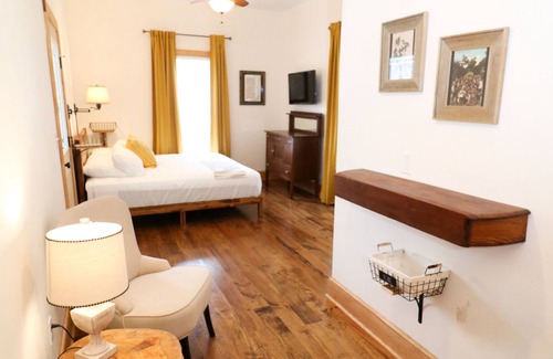 Gainesville Bed & Breakfast | Sweetwater Branch Inn