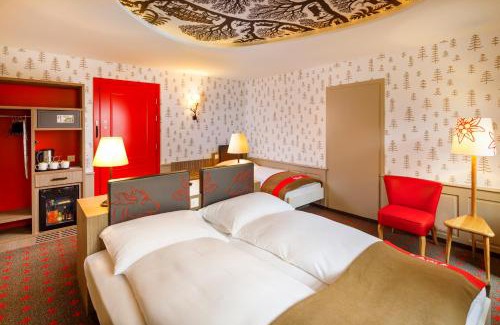 Hottingen Hotel | Swiss Night by Fassbind
